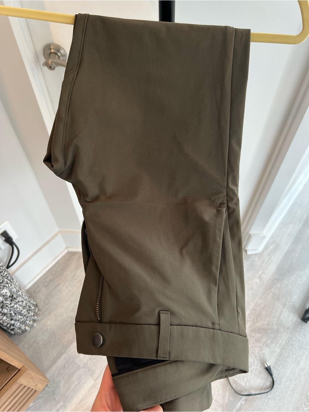 lululemon athletica Men's Chino-Style Active Pants in Olive, slim fit
